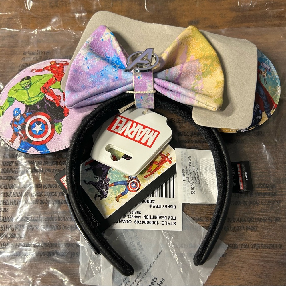 NWT, Disney Avengers Marvel Artist Series Ears Headband